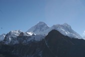 Everest and surrounding peaks.jpg