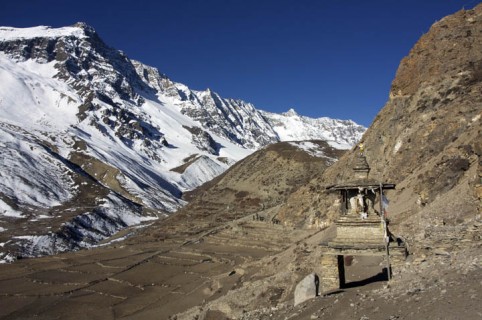 Naar Phu Valley and Tilicho Lake Trek