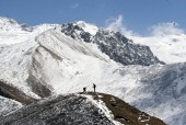 Kyanjin Ri a walking peak.jpg